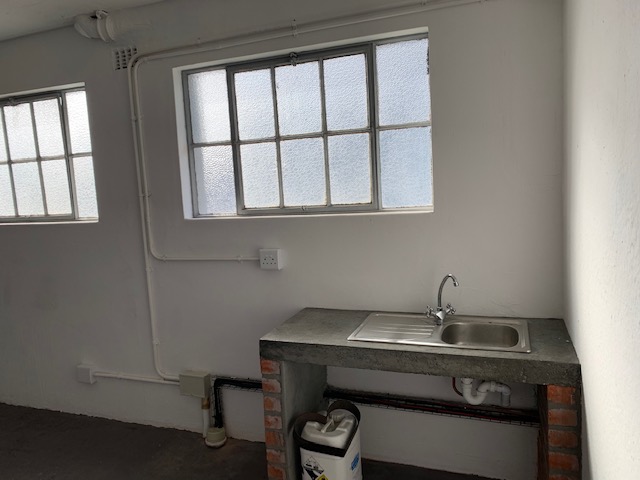 To Let commercial Property for Rent in Maitland Western Cape